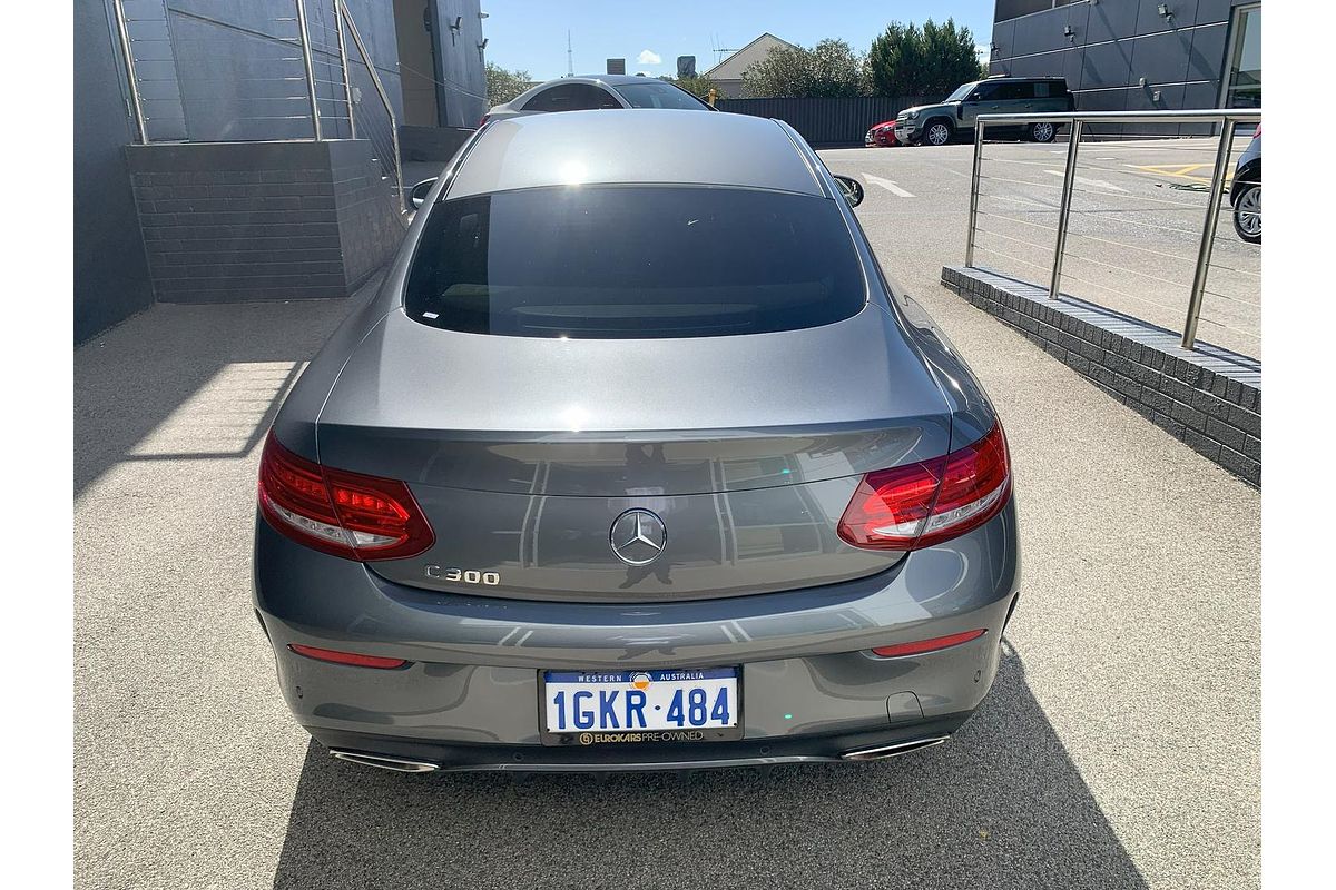 2017 Mercedes-Benz C-Class C300 C205