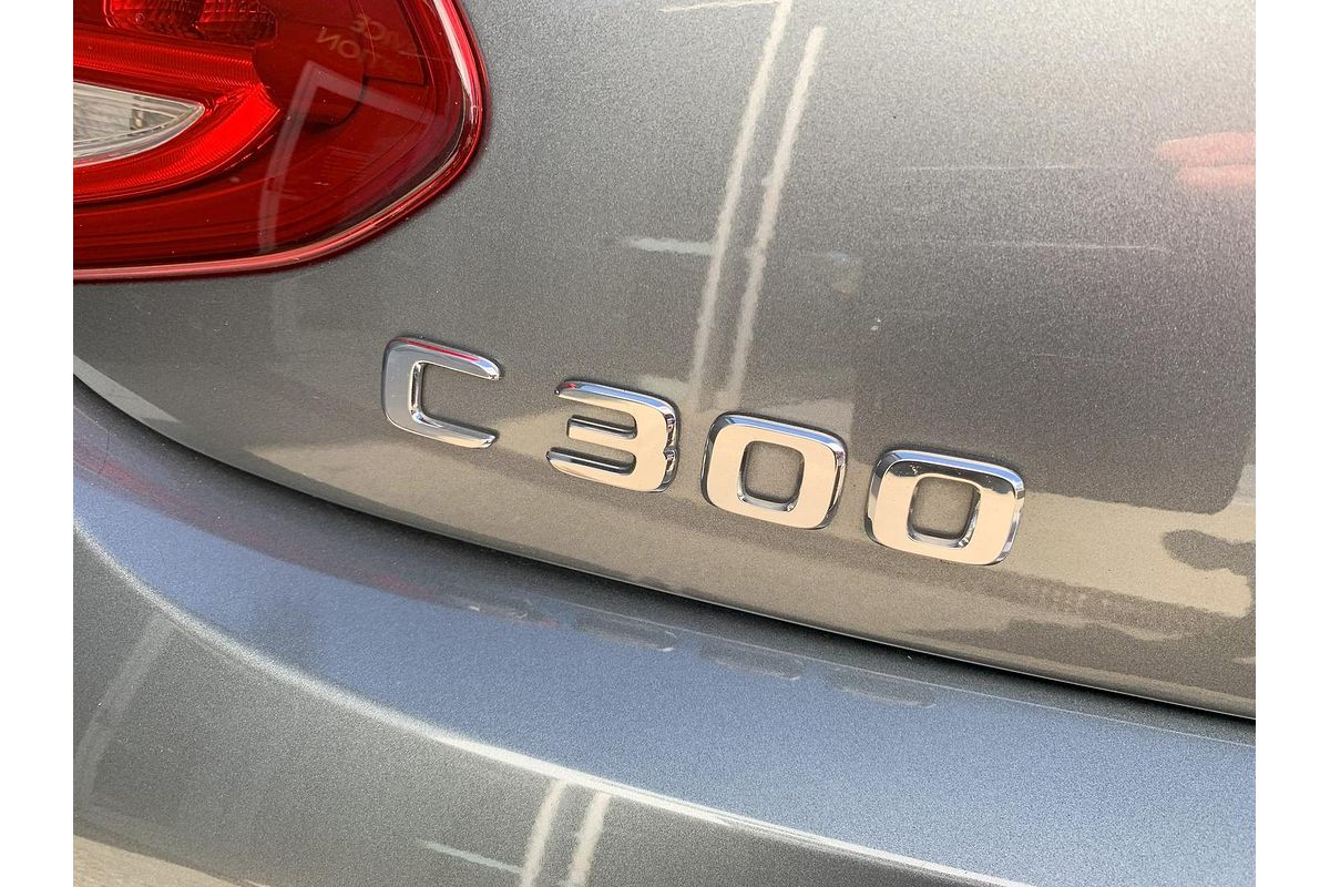 2017 Mercedes-Benz C-Class C300 C205
