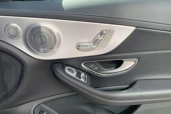 2017 Mercedes-Benz C-Class C300 C205