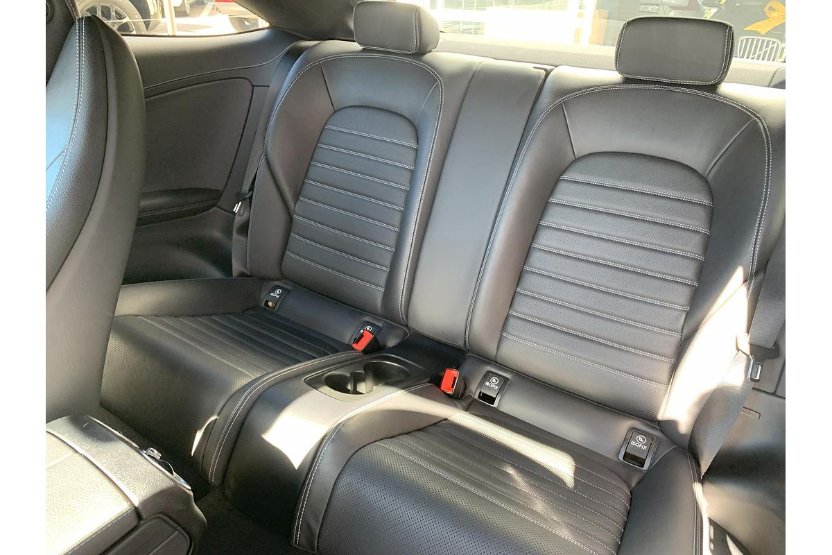 2017 Mercedes-Benz C-Class C300 C205