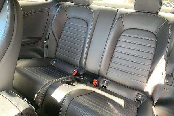 2017 Mercedes-Benz C-Class C300 C205