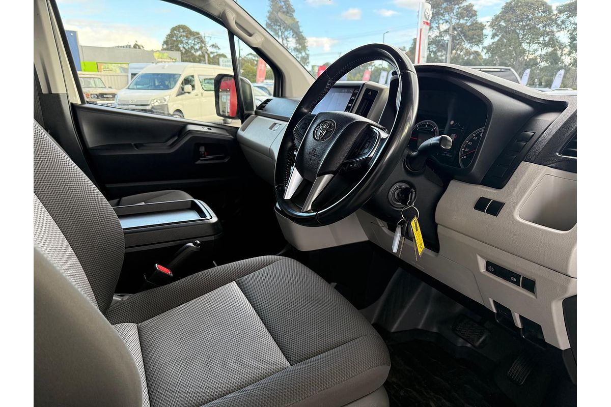 2021 Toyota Hiace GDH300R LWB