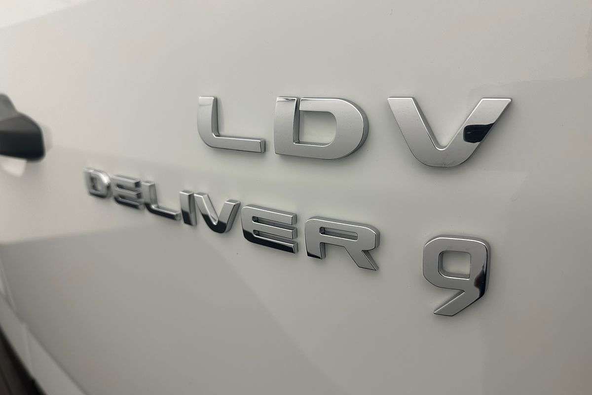 2025 LDV Deliver 9 LWB