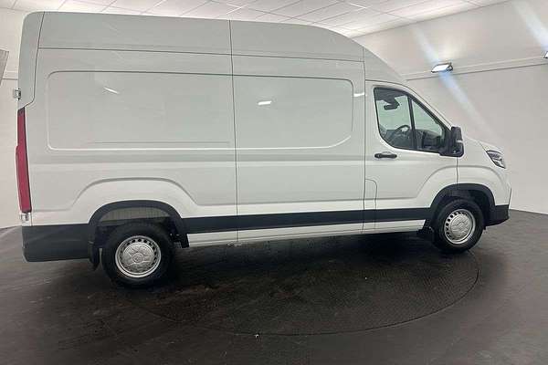 2025 LDV Deliver 9 LWB