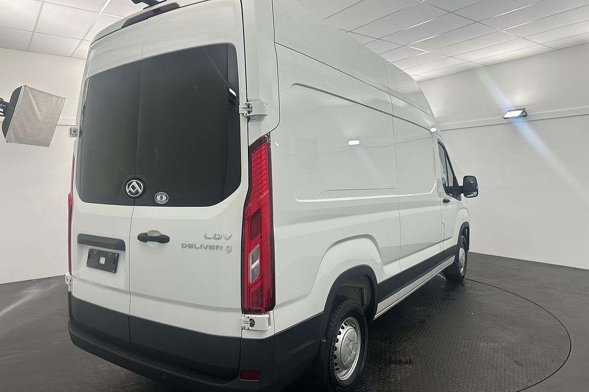 2025 LDV Deliver 9 LWB
