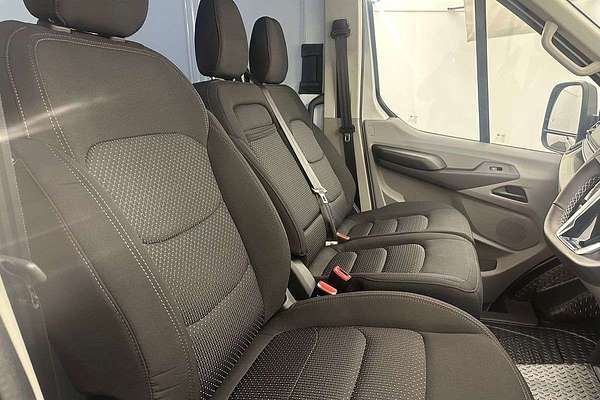 2025 LDV Deliver 9 LWB