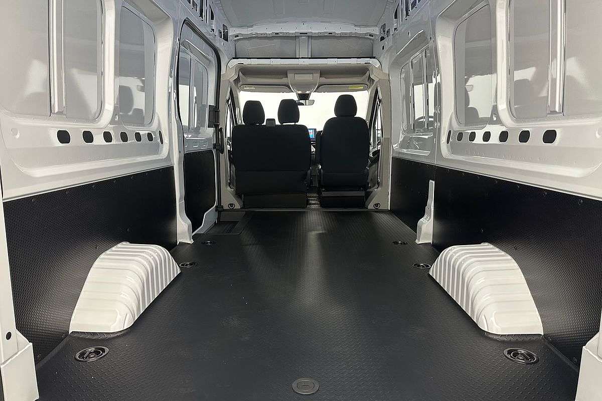2025 LDV Deliver 9 LWB