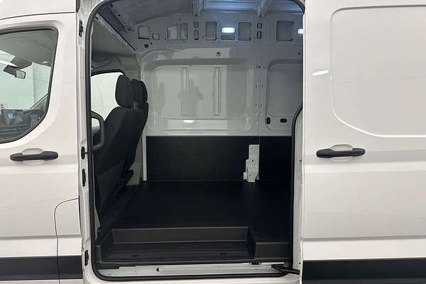 2025 LDV Deliver 9 LWB