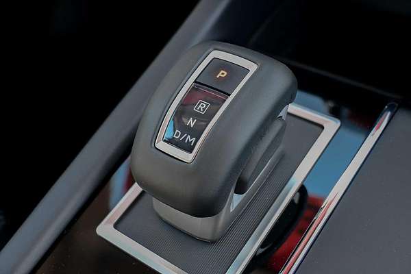 2024 Mitsubishi Outlander LS ZM