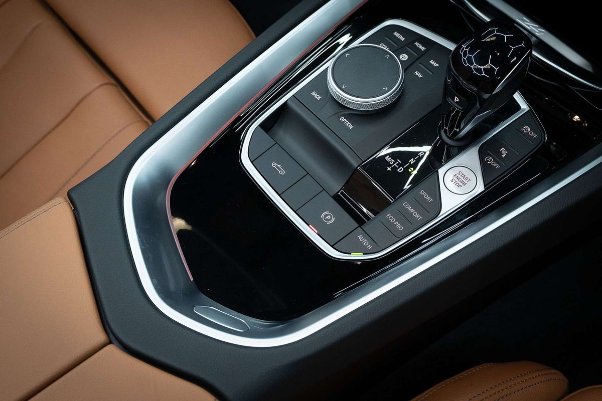 2025 BMW Z4 M40i G29