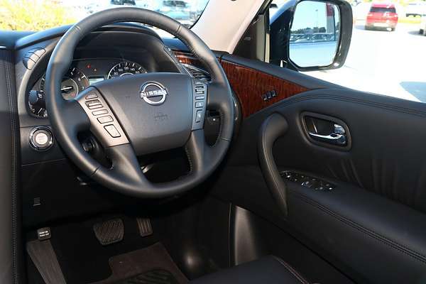 2024 Nissan Patrol Ti-L Y62