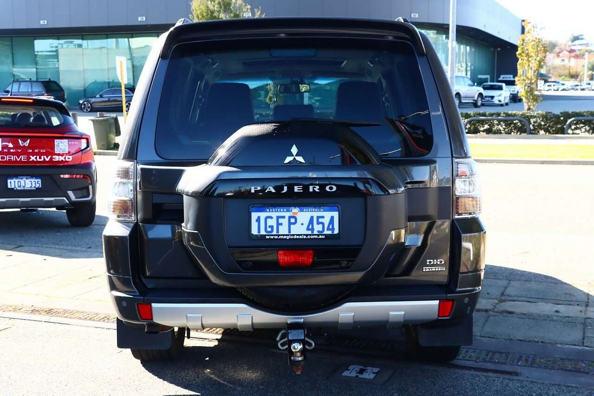 2017 Mitsubishi Pajero Exceed NX