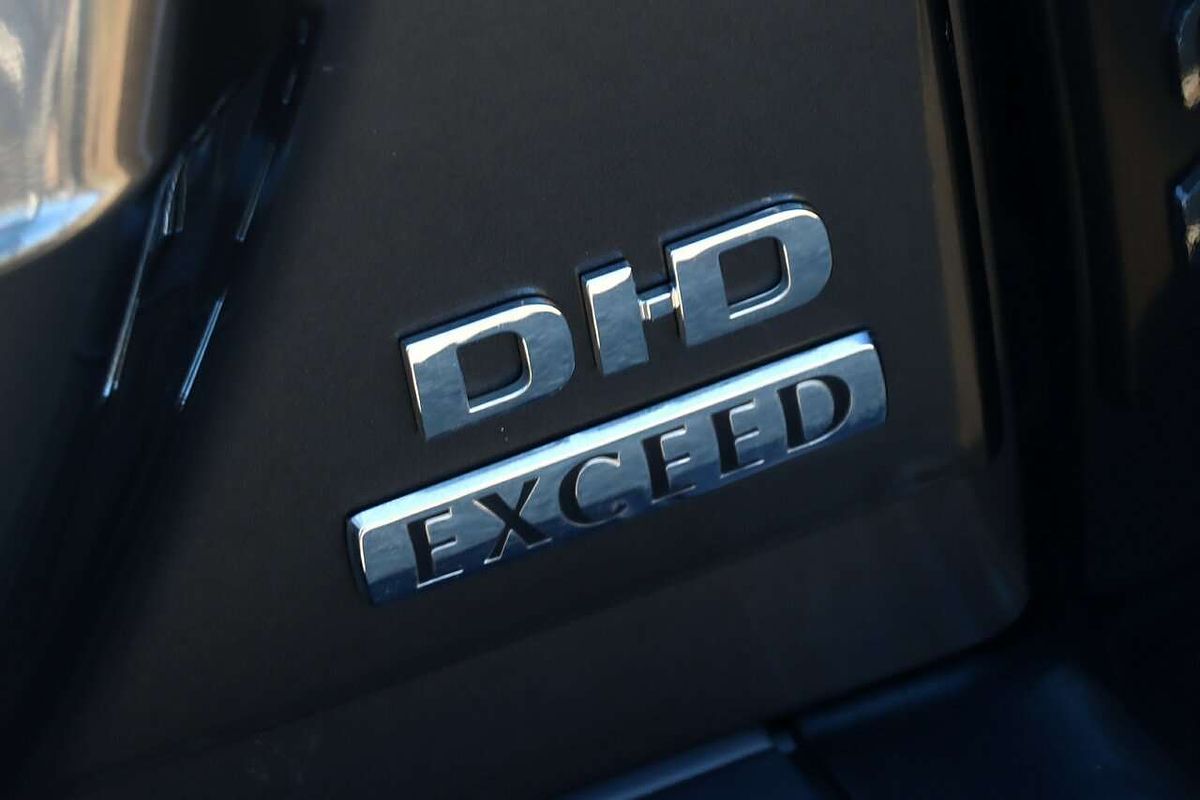 2017 Mitsubishi Pajero Exceed NX