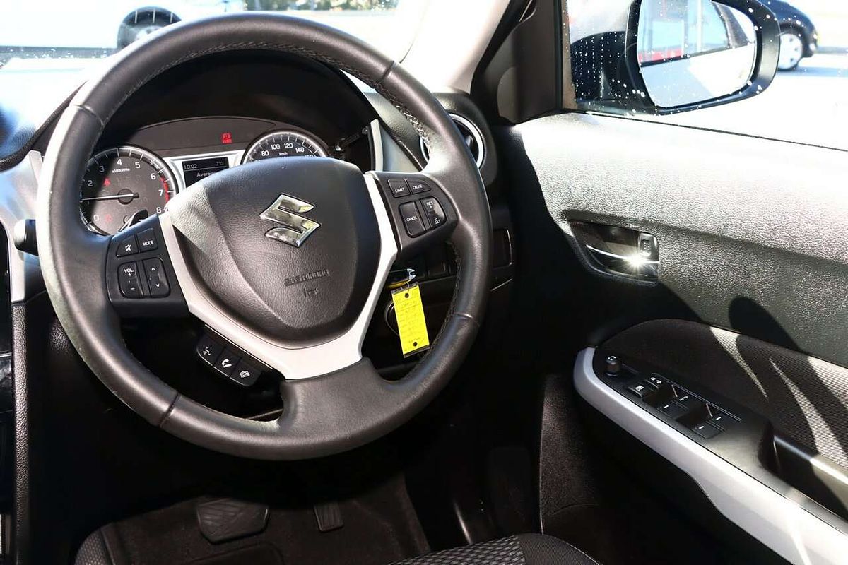 2016 Suzuki Vitara RT-S LY