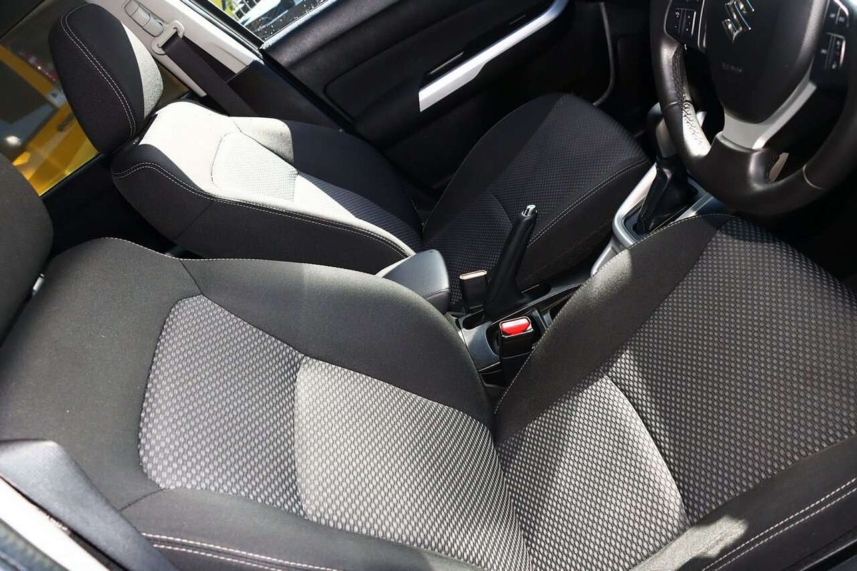 2016 Suzuki Vitara RT-S LY