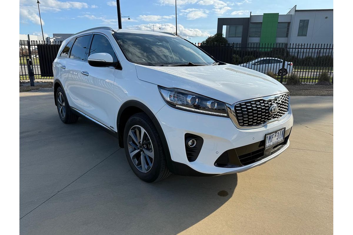 2018 Kia Sorento SLi UM