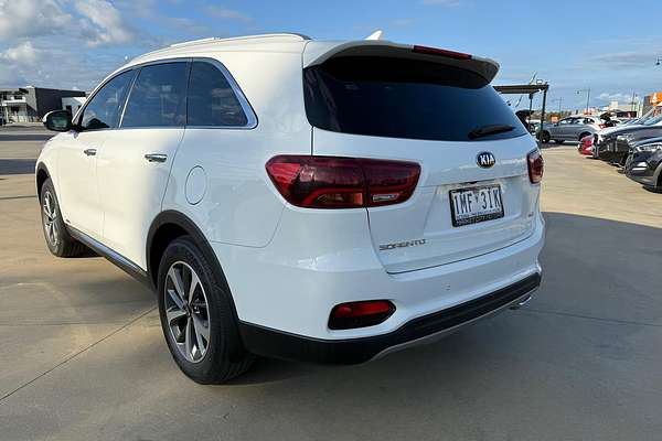 2018 Kia Sorento SLi UM