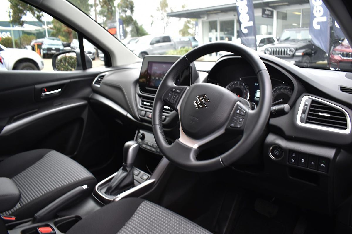 2024 Suzuki S-Cross JYB
