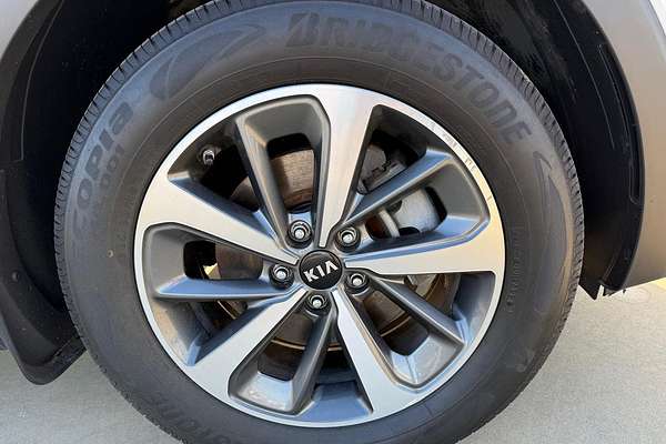 2018 Kia Sorento SLi UM