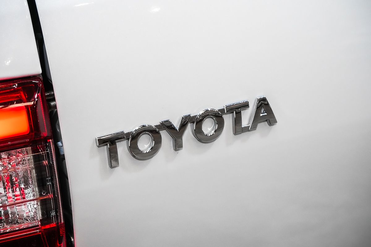 2024 Toyota Hilux Rogue 48V GUN126R 4X4