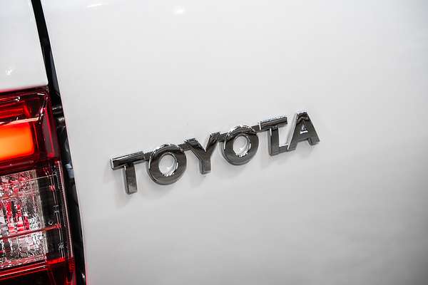 2024 Toyota Hilux Rogue 48V GUN126R 4X4