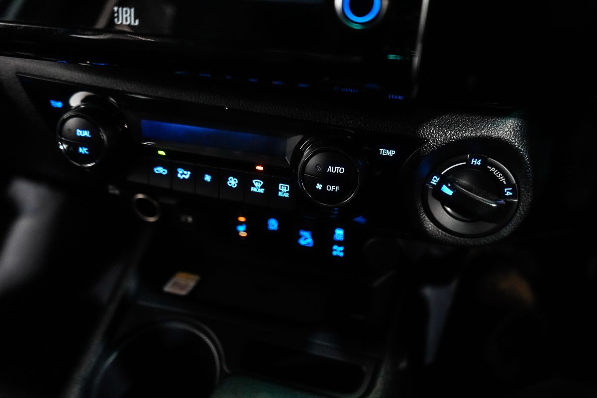 2024 Toyota Hilux Rogue 48V GUN126R 4X4