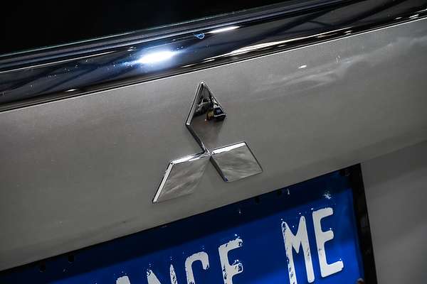 2020 Mitsubishi Outlander ES ZL