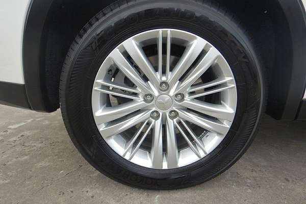 2024 Mitsubishi Outlander ES ZM