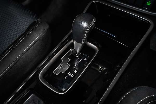 2020 Mitsubishi Outlander ES ZL