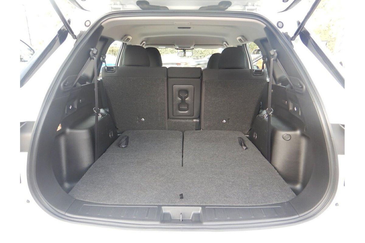 2024 Mitsubishi Outlander ES ZM
