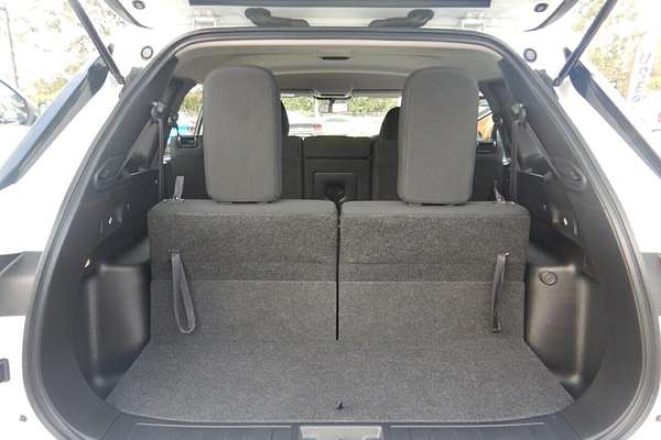 2024 Mitsubishi Outlander ES ZM