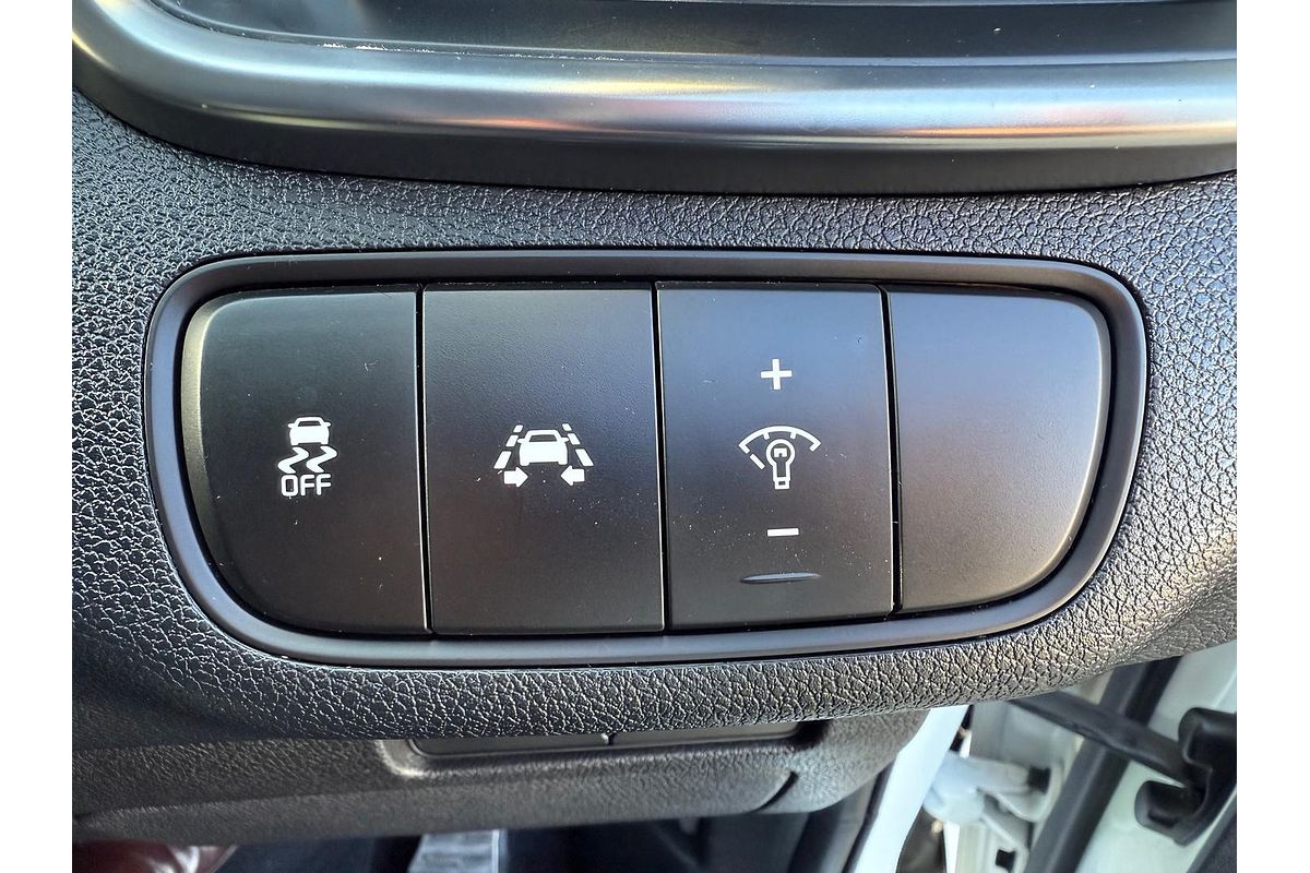 2018 Kia Sorento SLi UM