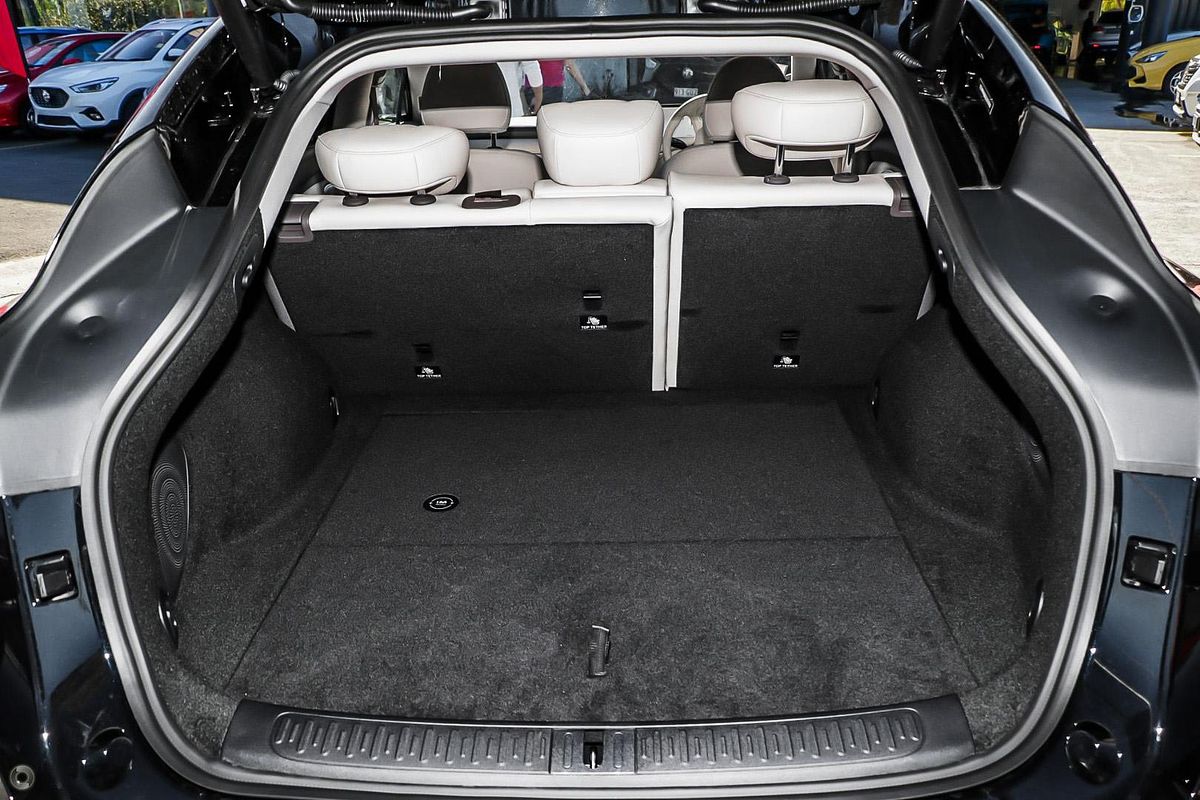 2025 MG IM6 Performance S12L