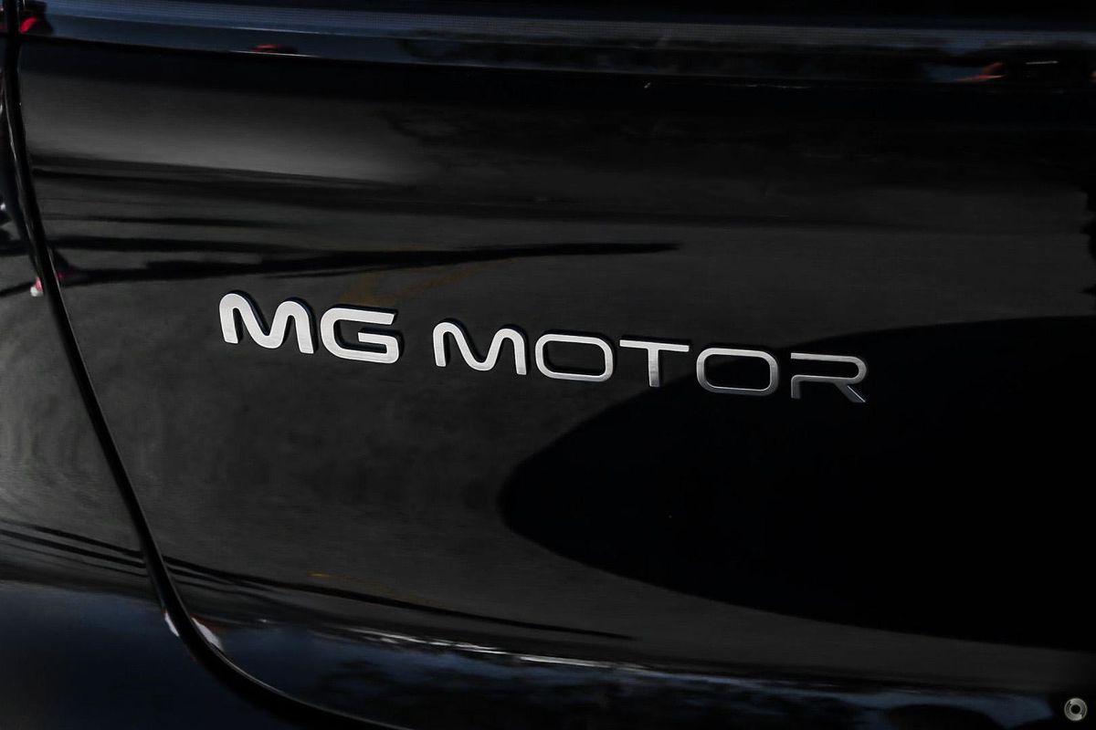 2025 MG IM6 Performance S12L