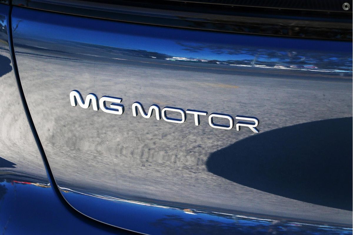 2025 MG IM6 Performance S12L