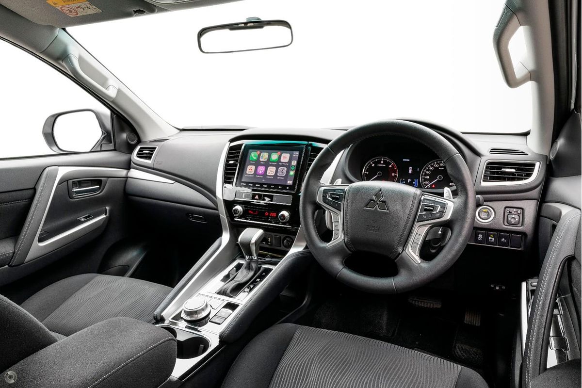 2021 Mitsubishi Pajero Sport GLX QF