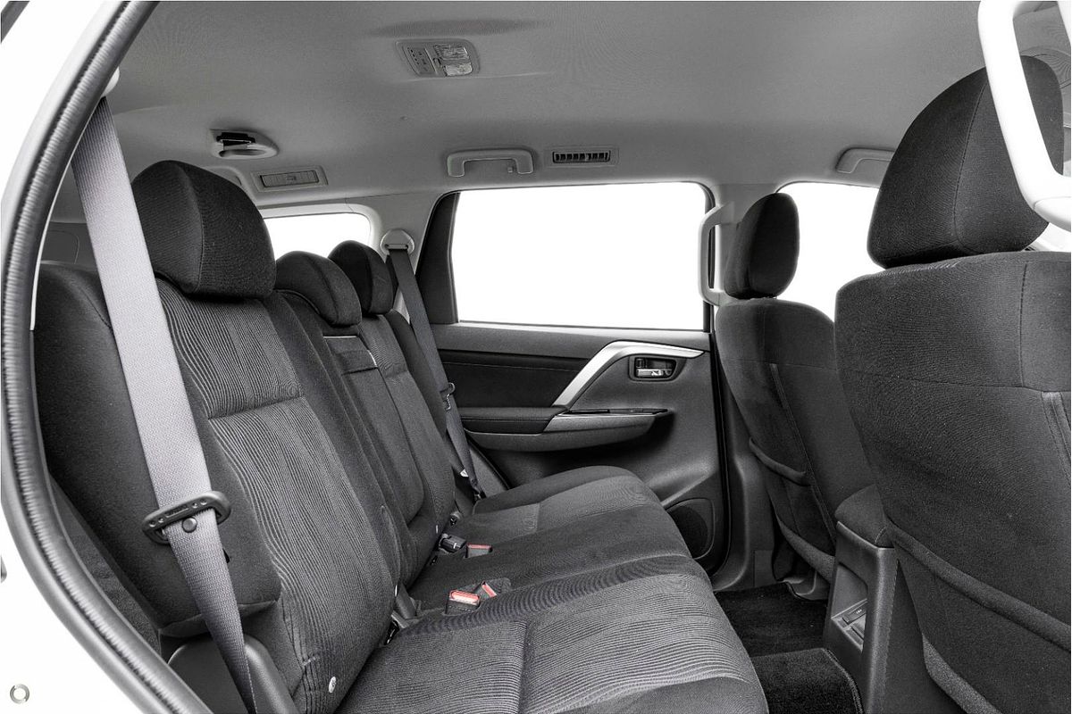 2021 Mitsubishi Pajero Sport GLX QF