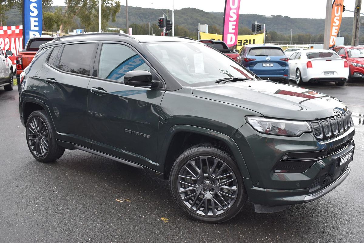2022 Jeep Compass Limited M6
