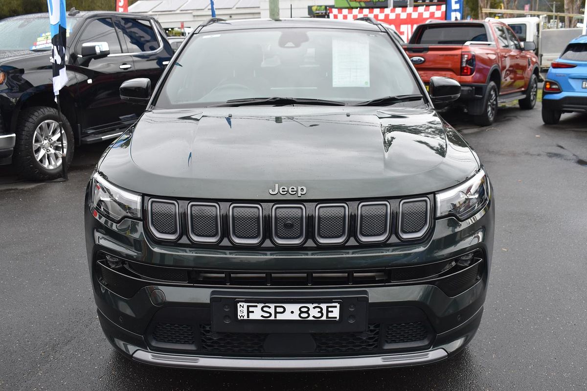 2022 Jeep Compass Limited M6