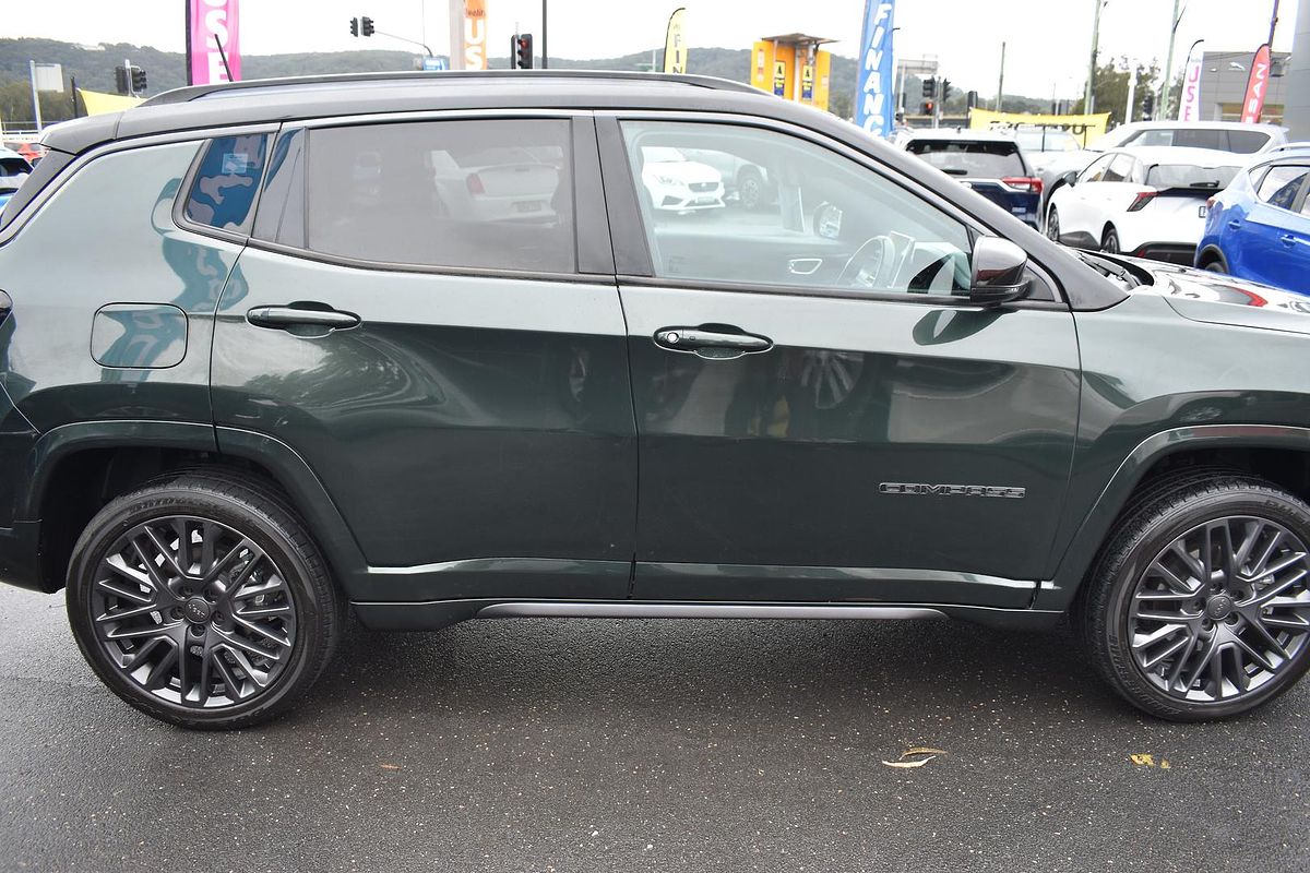 2022 Jeep Compass Limited M6
