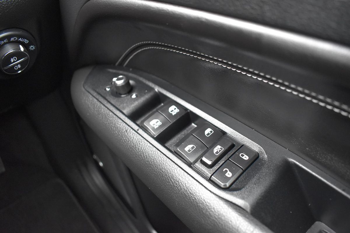 2022 Jeep Compass Limited M6