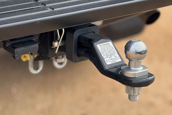 2024 Toyota Hilux Rogue 48V GUN126R 4X4