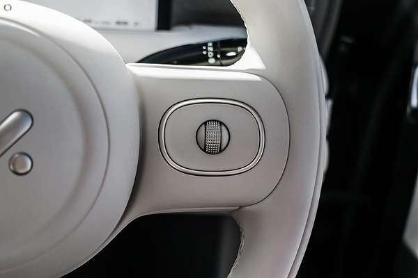 2025 MG IM6 Performance S12L