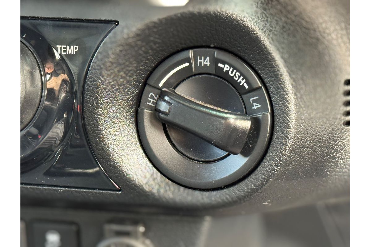 2024 Toyota Hilux Rogue 48V GUN126R 4X4