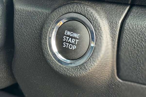 2024 Toyota Hilux Rogue 48V GUN126R 4X4