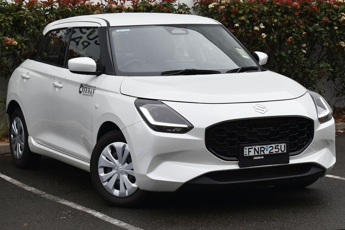 2024 Suzuki Swift Hybrid UZ
