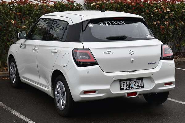 2024 Suzuki Swift Hybrid UZ