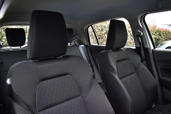 2024 Suzuki Swift Hybrid UZ