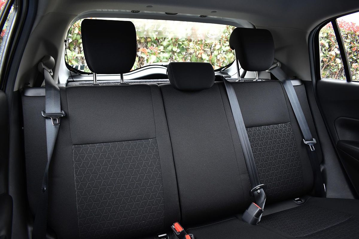 2024 Suzuki Swift Hybrid UZ