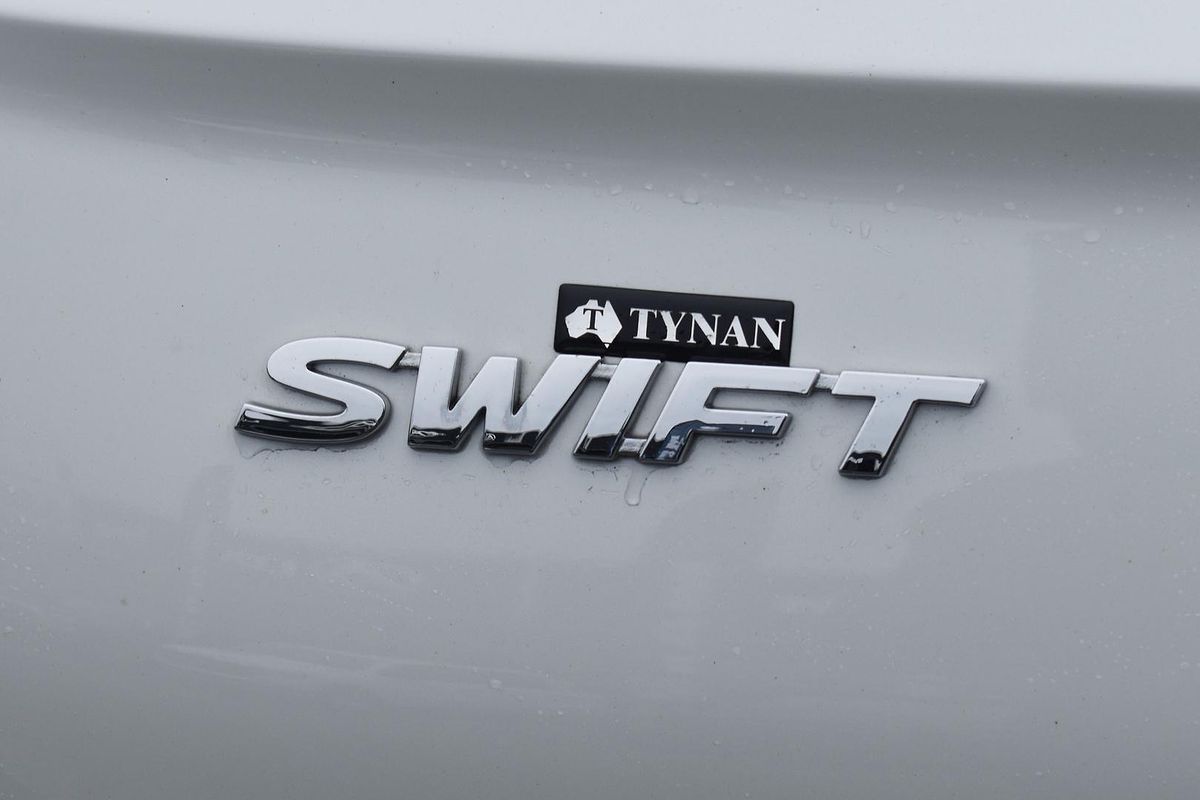 2024 Suzuki Swift Hybrid UZ